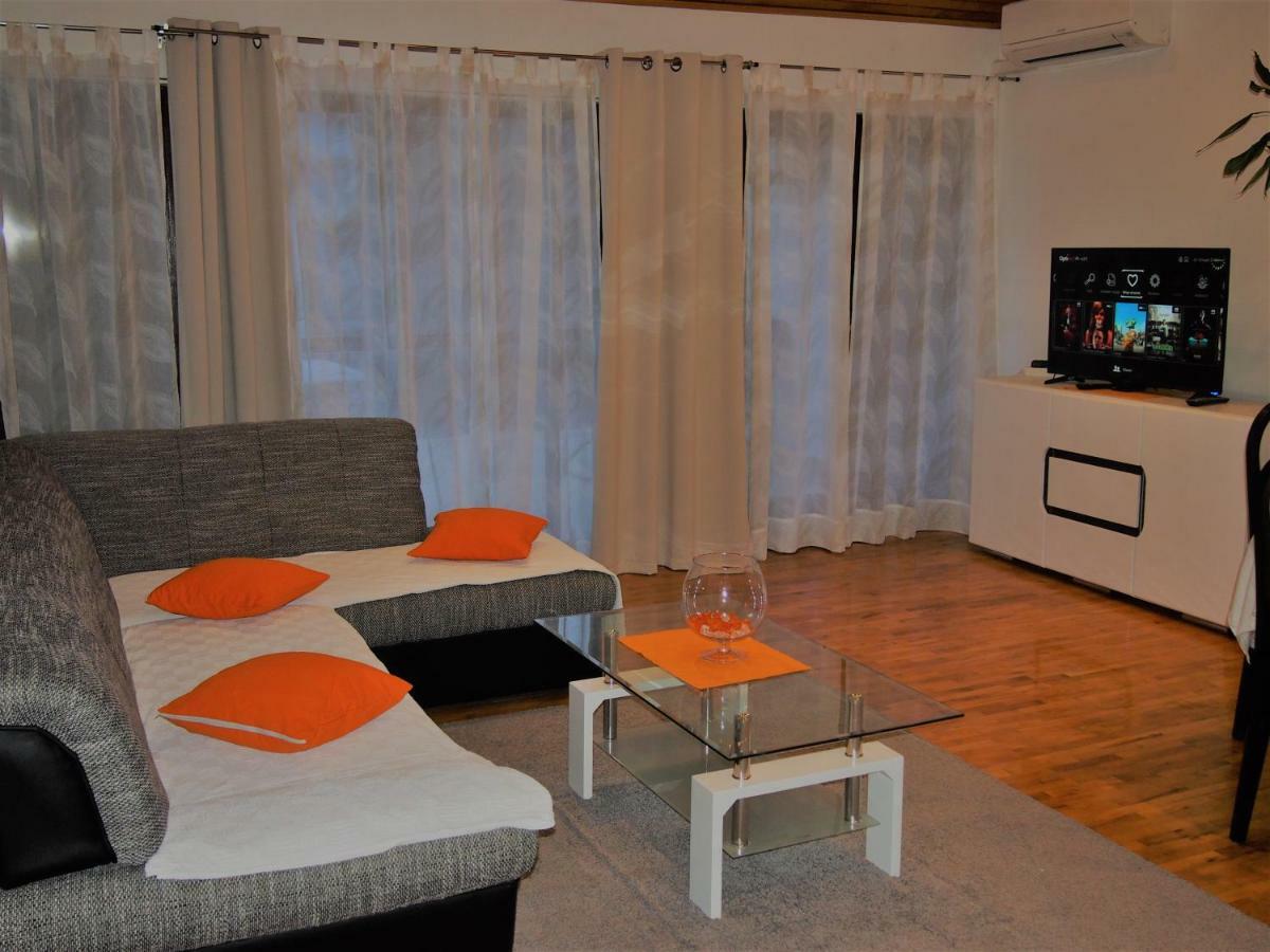 Apartment Slavka Trogir Exterior foto